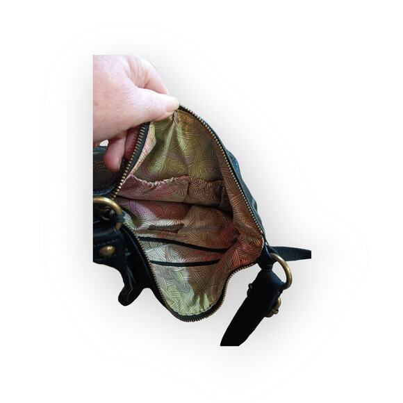 The Sak Iris Black leather crossbody shoulder Bag Purse - Picture 4 of 9